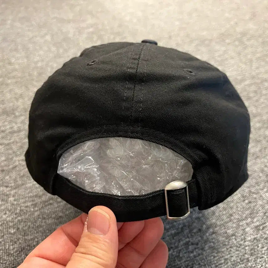 [SOLD OUT] 뉴에라 Original Punk 볼캡 블랙