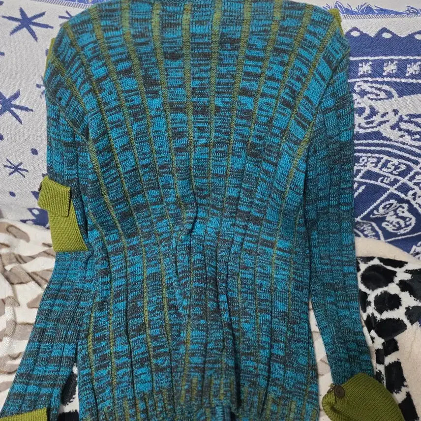 [BUNJANG] Vintage Style Knit Cardigan / 빈티지 스타일 포켓 니트 가디건