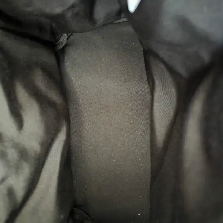 [BUNJANG] Hazzys Black Backpack / (거의새것) 헤지스 블랙 백팩