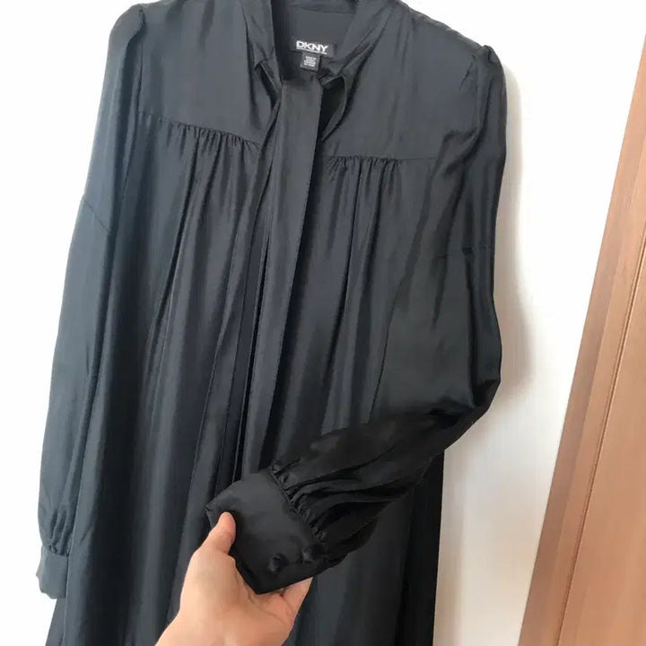 [BUNJANG] DKNY Silk Bow Tie Ribbon Dress / DKNY 실크100% 견 보우 타이 리본 원피스 결혼식 하객룩 올드머니룩