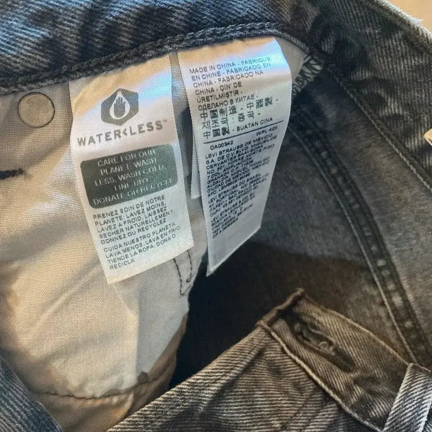 [BUNJANG] Levi's 501 Button Fly Denim Dark Gray W24 / 리바이스 501 버튼플라이 데님 W24사이즈 (다크그레이) (여성용)