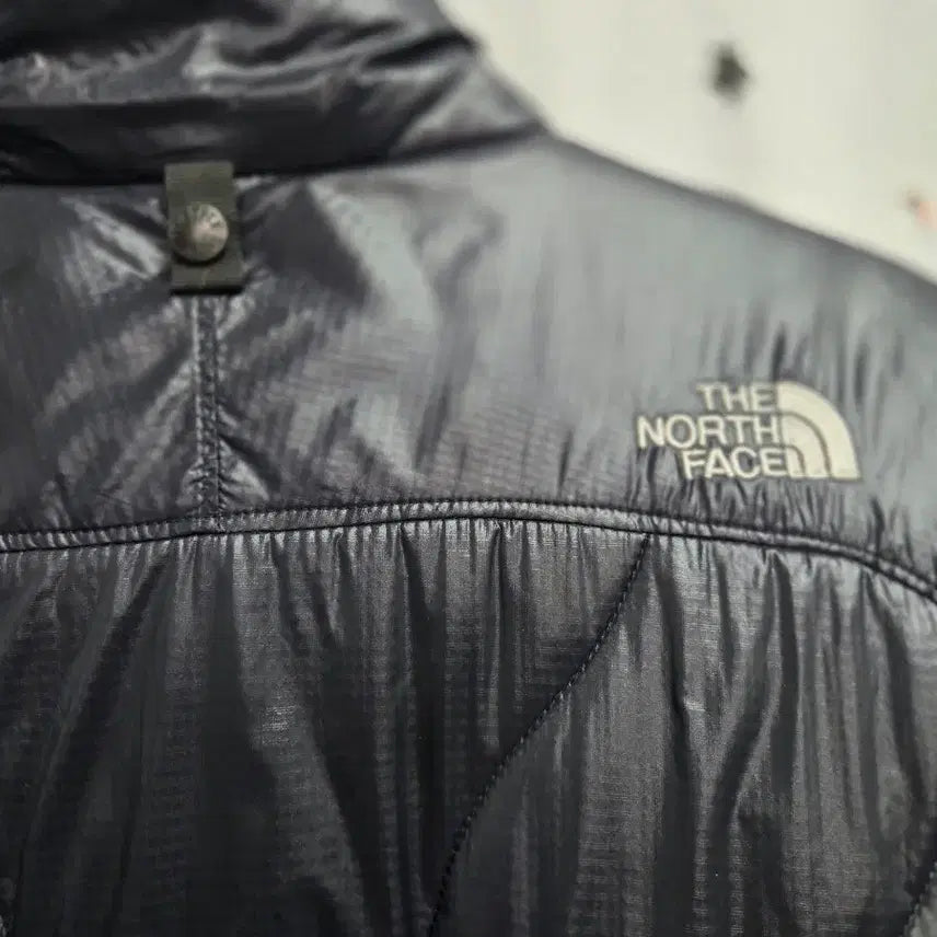 [BUNJANG] The North Face Lightweight Padded Jacket (Size 90) / 노스페이스 블랙 경량 패딩 자켓 90