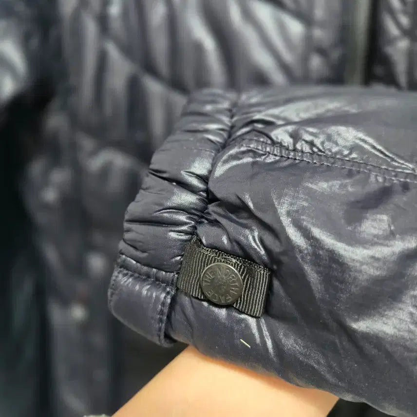 [BUNJANG] The North Face Lightweight Padded Jacket (Size 90) / 노스페이스 블랙 경량 패딩 자켓 90