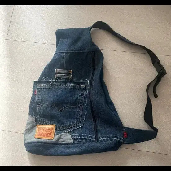 [BUNJANG] Levi's Denim Crossbody Bag / 리바이스 데님 크로스백 숄더백
