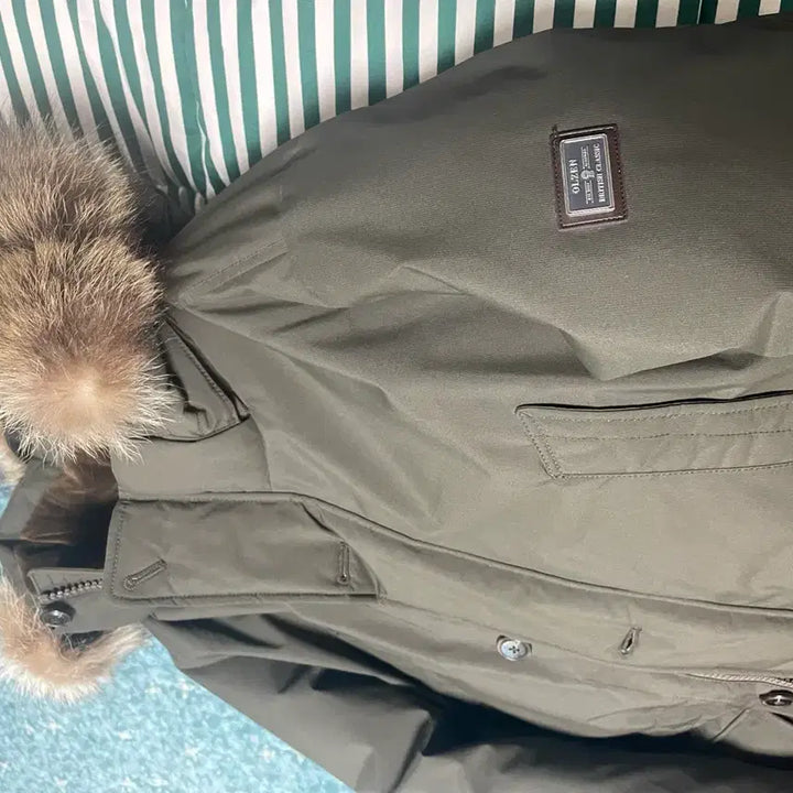 [BUNJANG] OLZEN New Terra Classic Hooded Fur Down Jacket (105/Khaki) / 올젠 뉴테라 클래식 후드퍼 다운 팔아요 (105/카키)