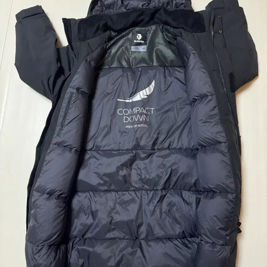 [BUNJANG] Black Yak Air Goose Down Long Padded Jacket (Size 95-100) / (상태SS,판매30) 블랙야크 초가벼운 에어구스 롱패딩95-100
