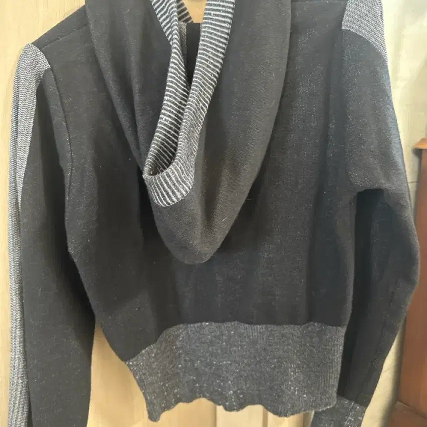 [BUNJANG] Mischief Rhombus Hood Knit / 미스치프 롬버스 후드 니트