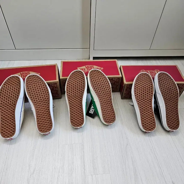 [BUNJANG] Vans Authentic Mule Set White Green Black 260 Shoes / 반스 어센틱 뮬 3세트 화이트 그린 블랙 260 새상품 무료배송