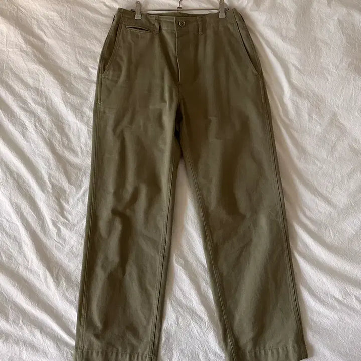 [BUNJANG] Brown Yard Essential Chino Pants / 브라운야드 에센셜 치노팬츠