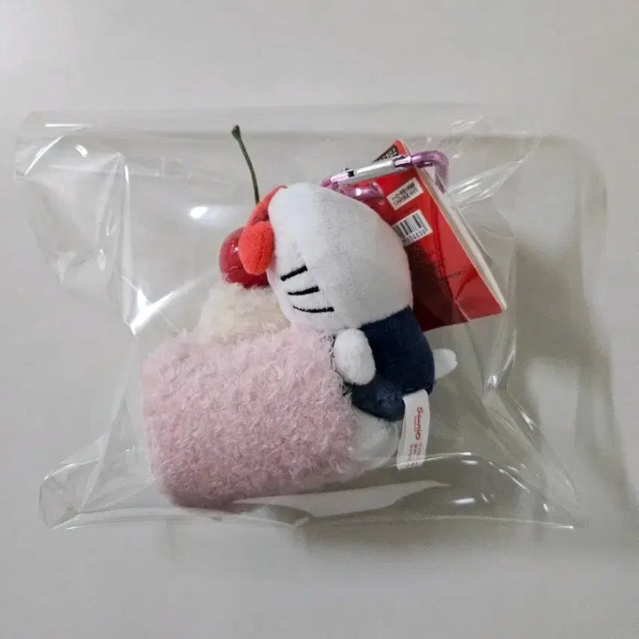 [BUNJANG] Sanrio Hello Kitty Cherry Roll Cake Keychain / 산리오 키티 체리 롤케이크 인형키링