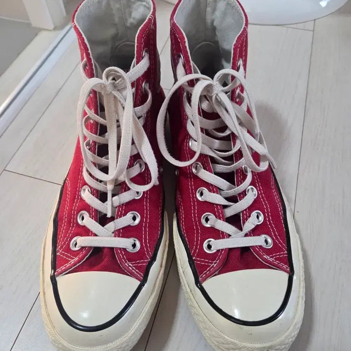 [BUNJANG] Converse Chuck 70 High Enamel Red Sneakers / 컨버스 척70 하이 에나멜레드 255