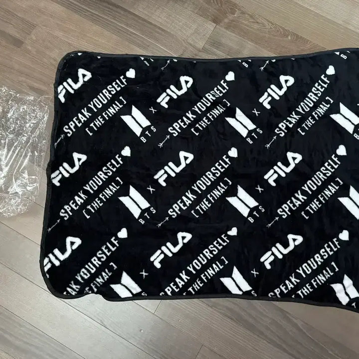 [BUNJANG] BTS FILA Speak Yourself Blanket / 방탄소년단 bts 휠라 담요 스픽콘 담요