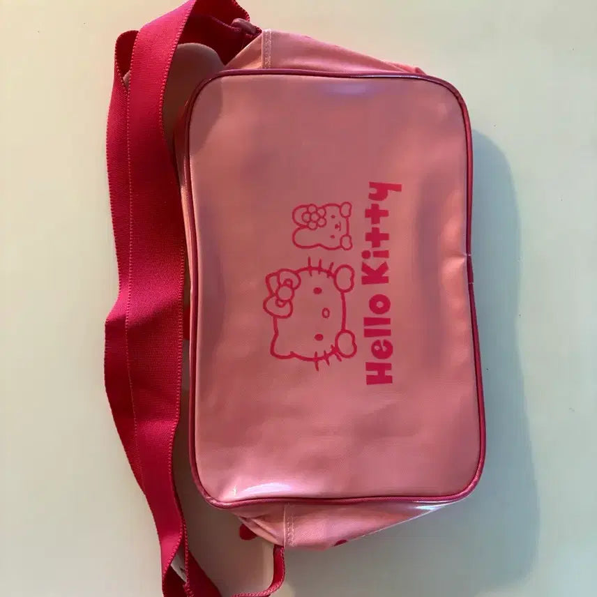 [BUNJANG] Hello Kitty Pink Crossbody Bag / [고전] 헬로키티 핑크 크로스백 가방