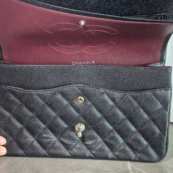 [BUNJANG] Chanel Classic Caviar Large Shoulder Bag / 샤넬 클래식 캐비어 라지