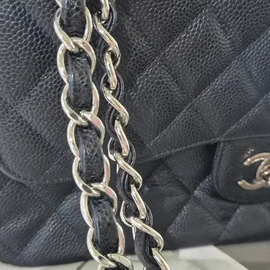 [BUNJANG] Chanel Classic Caviar Large Shoulder Bag / 샤넬 클래식 캐비어 라지