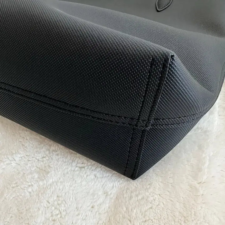 [BUNJANG] Lacoste Anna Reversible Tote Bag Crossbody Black / 라코스테 안나 리버시블 토트백 크로스백 블랙