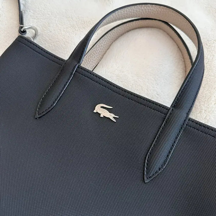 [BUNJANG] Lacoste Anna Reversible Tote Bag Crossbody Black / 라코스테 안나 리버시블 토트백 크로스백 블랙
