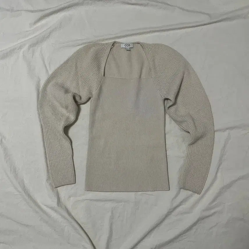 [BUNJANG] COS Puff Sleeve Knitted Top / 코스 cos 퍼프 슬리브 니티드 탑