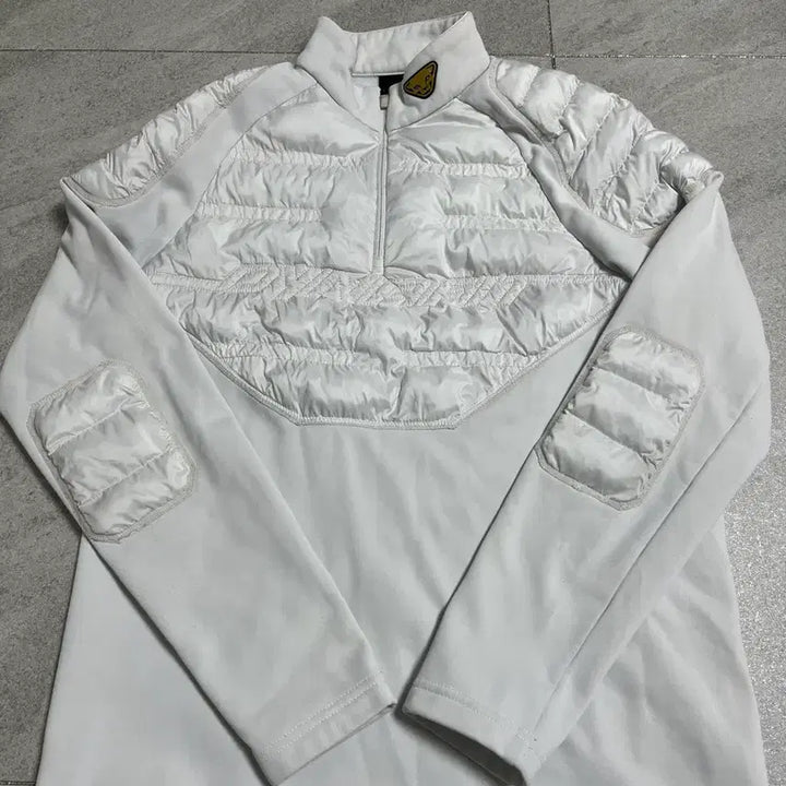 [BUNJANG] Dynafit Lightweight Half-Zip Padded Jacket (White, M) / 다이나핏 경량패딩 반집업 화이트 M(95)
