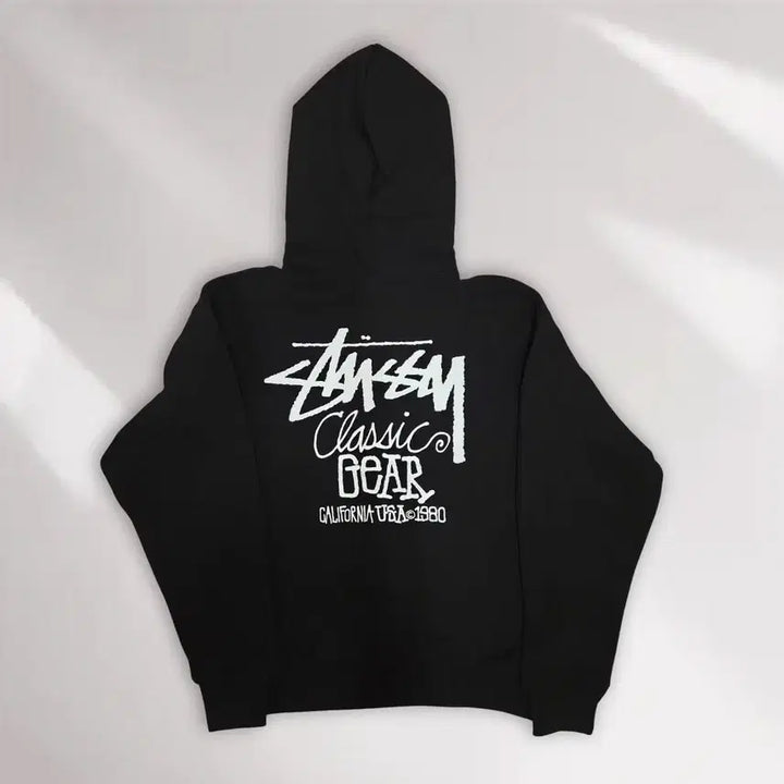 [BUNJANG] [새상품/정품/무료배송] 스투시 남여공용 기모 클래식 기어 후드티 / [새상품/정품/무료배송] 스투시 남여공용 기모 클래식 기어 후드티