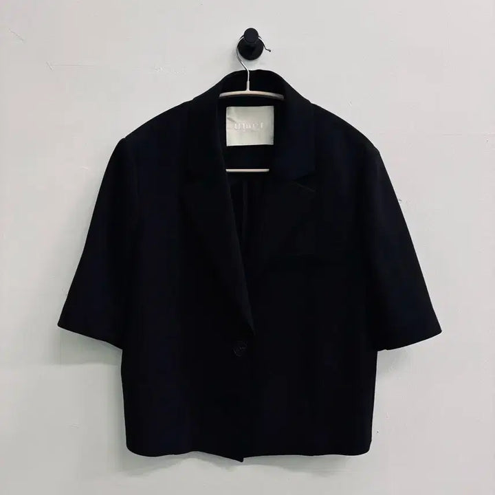 [BUNJANG] Umer Classic Short Half Sleeve Jacket / 유메르(umer) 클래식 싱글 숏 반소매 자켓