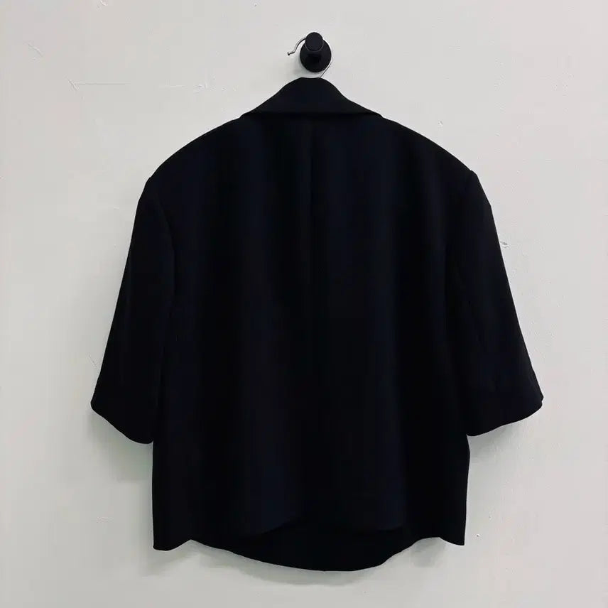 [BUNJANG] Umer Classic Short Half Sleeve Jacket / 유메르(umer) 클래식 싱글 숏 반소매 자켓