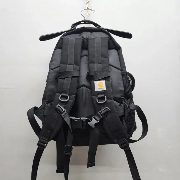 [BUNJANG] Carhartt WIP Kickflip Backpack / 칼하트WIP 로고 킥플립 백팩