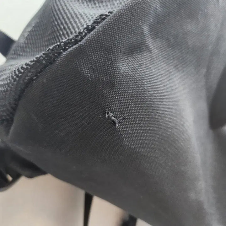 [BUNJANG] Carhartt WIP Kickflip Backpack / 칼하트WIP 로고 킥플립 백팩