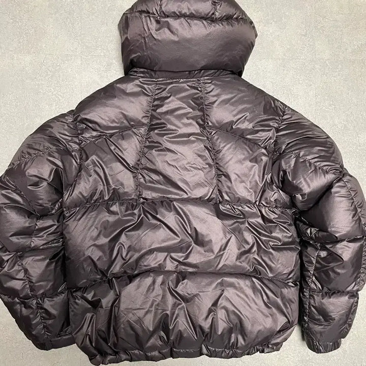 [BUNJANG] Goldwin Pertex Quantum Down Jacket (Logo Version, L, Deep Brown) / 골드윈 퍼텍스 퀀텀 패딩 다운 로고 버전 L 딥 브라운