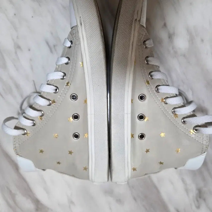 [BUNJANG] Saint Laurent Leather High-Top Sneakers / 생로랑 레더 하이탑 스니커즈