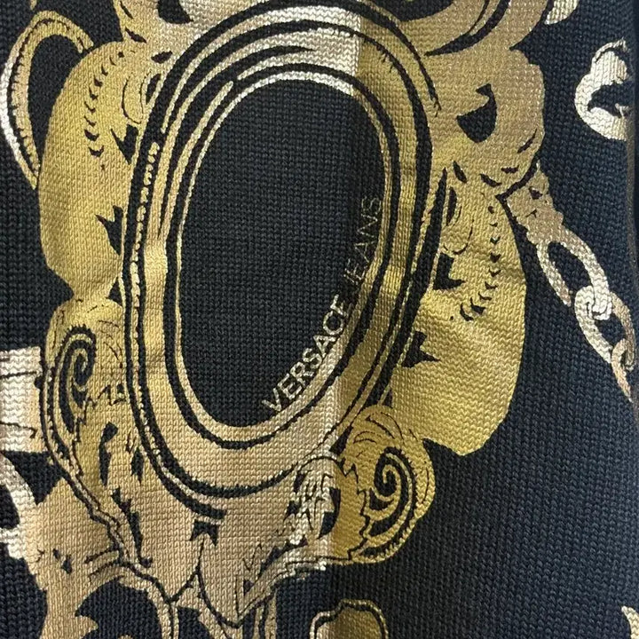 [BUNJANG] Versace Gold Pattern Knit 105 / 베르사체 금장 니트 105
