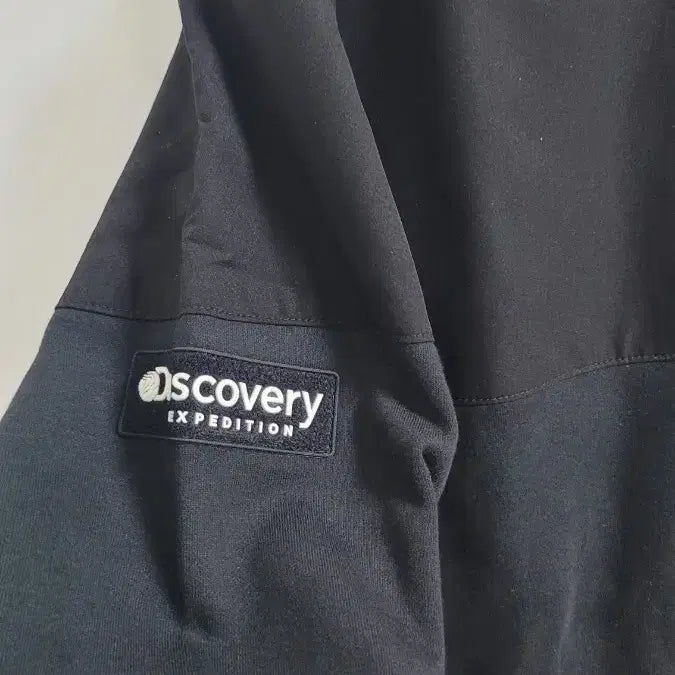 [BUNJANG] Discovery Men's Woven Hybrid Sweatshirt / 새상품)디스커버리 남성 우븐 하이브리드 맨투맨 100,95
