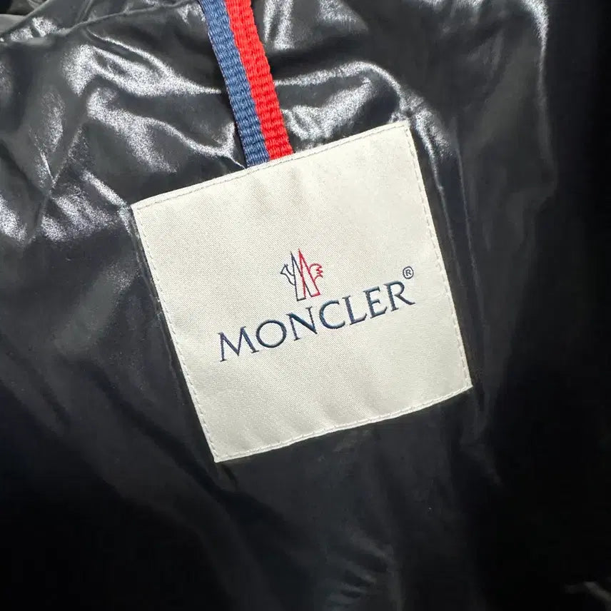 [BUNJANG] Moncler Sanvejean Men's Padded Jumper / [4] 몽클레어 산베산 남성 패딩 점퍼