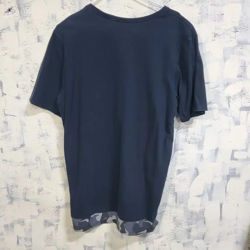 [BUNJANG] Nike Logo Pocket Round Short Sleeve T-shirt (M) / 나이키 로고 포켓 라운드 반팔티 M