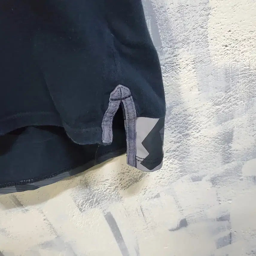 [BUNJANG] Nike Logo Pocket Round Short Sleeve T-shirt (M) / 나이키 로고 포켓 라운드 반팔티 M