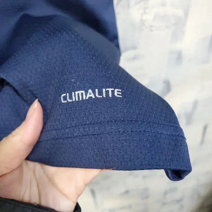 [BUNJANG] Adidas Climalite Navy Short Sleeve Polo Shirt (Size 95) / 아디다스 클라이마라이트 네이비 반팔 폴로티 95