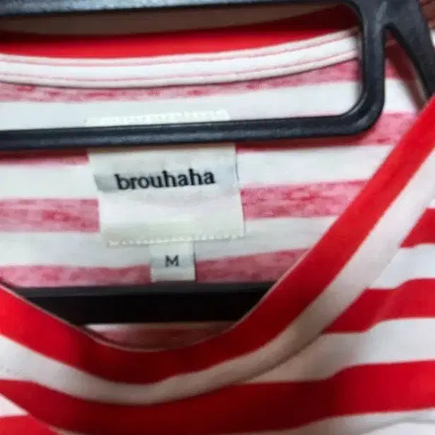 [BUNJANG] Buruhaha Red White Striped Short Sleeve T-shirt / 부루하하 레드 화이트 스트라이프 반팔 티셔츠
