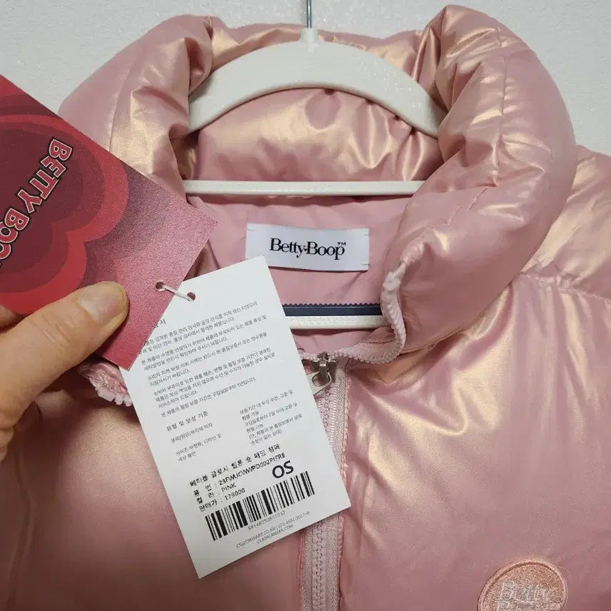 [BUNJANG] Betty Boop Pink Crop Padded Jumper / 베티붑 핑크 크롭 패딩 점퍼(새제품)