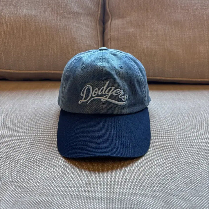 [BUNJANG] 24N Varsity Vintage Unstructured Ball Cap / 24N 바시티 빈티지 컬시브 배색 언스트럭쳐 볼캡