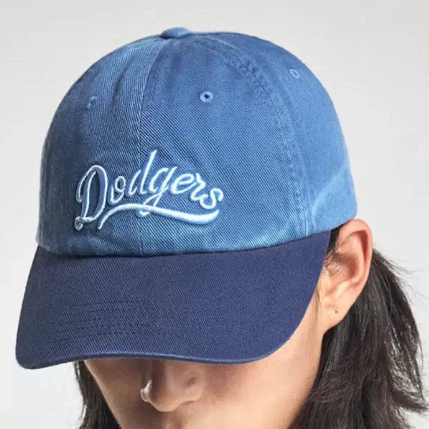 [BUNJANG] 24N Varsity Vintage Unstructured Ball Cap / 24N 바시티 빈티지 컬시브 배색 언스트럭쳐 볼캡