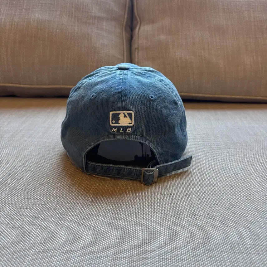 [BUNJANG] 24N Varsity Vintage Unstructured Ball Cap / 24N 바시티 빈티지 컬시브 배색 언스트럭쳐 볼캡