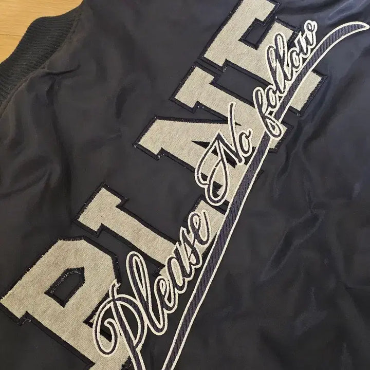 [BUNJANG] Please No Follow Varsity Jacket Navy / 플리즈노팔로우 바시티 자켓 네이비