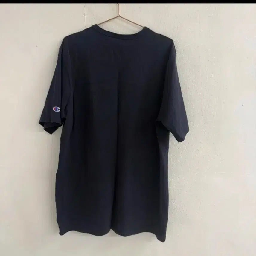 [BUNJANG] Champion Oversized Small Logo Black T-Shirt (XL) / 챔피온 오버핏 스몰 로고 블랙 티셔츠 (XL)