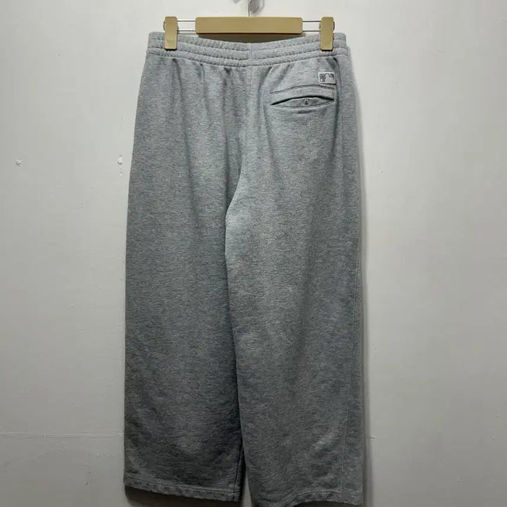 [BUNJANG] MLB Wide Training Pants M / MLB 와이드 트레이닝복 바지 팬츠 M