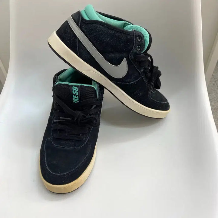 [BUNJANG] Nike SB Mavrk 3 Mi / 니이키 SB 메브릭 3 미드 265mm Nike SB Mavrk 3 Mi