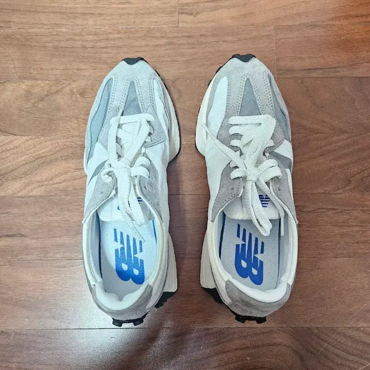 [BUNJANG] New Balance 327 Gray Sneakers / 뉴발란스 327 그레이 265