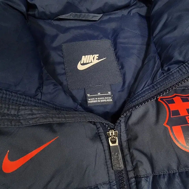 [BUNJANG] FC Barcelona Nike Down Padded Jacket / 나이키 FC바르셀로나 다운 패딩
