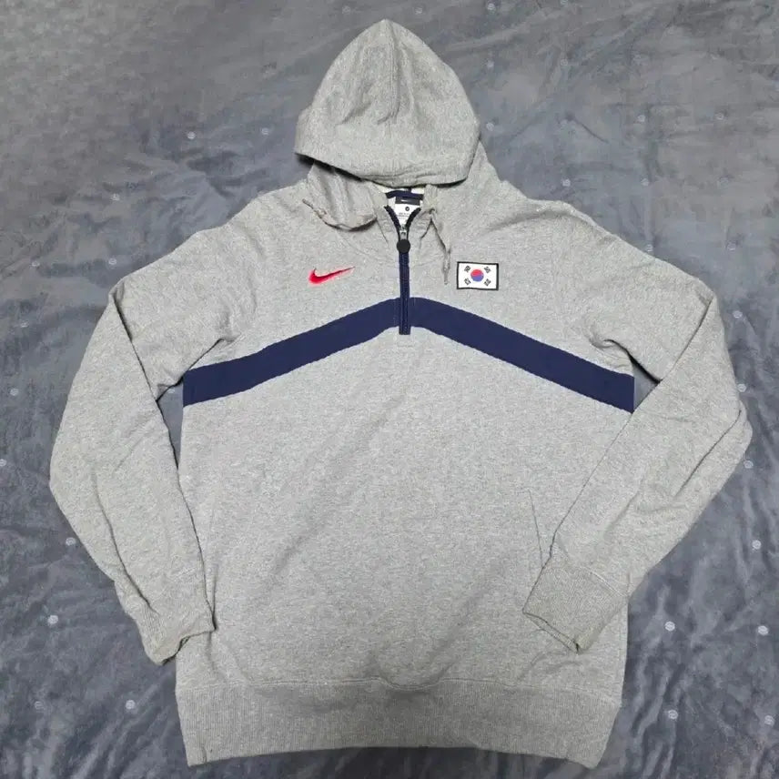 [BUNJANG] Nike Korea National Team Half-Zip Hoodie Gray M Size / 나이키 국가대표 태극기 반집업 후드티 그레이 M사이즈