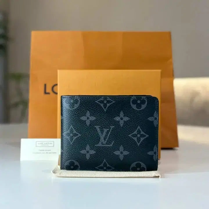 [BUNJANG] Louis Vuitton Monogram Eclipse Multiple Wallet / {새상품급}루이비통 모노그램 이클립스 멀티플 월릿 반지갑