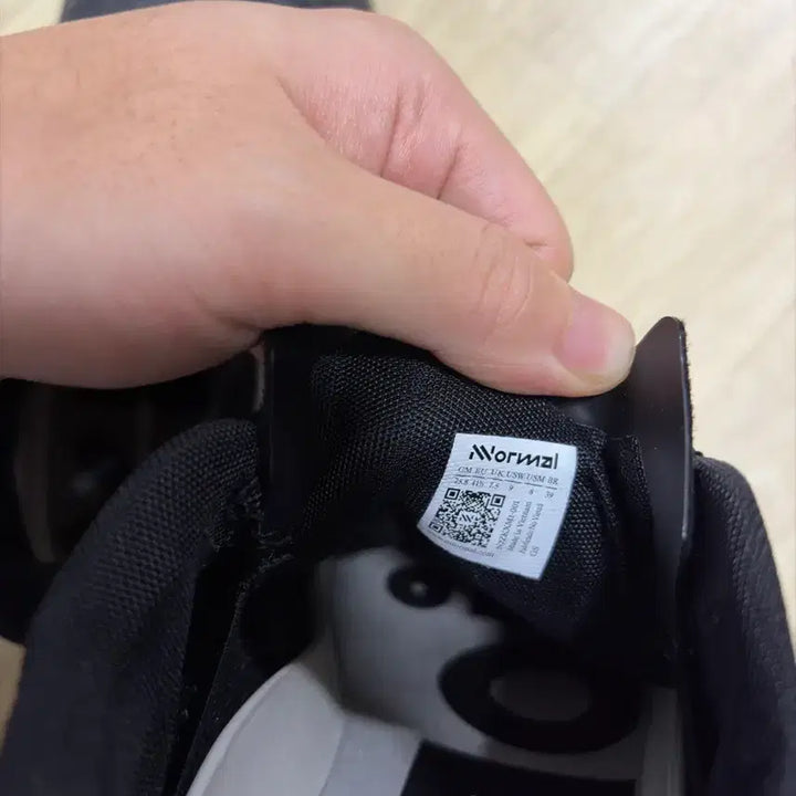 [BUNJANG] Kboix 265 Normal Sneakers / nnormal 노말 케보쉬 kboix 265